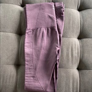Gymshark energy seamless legging. Size small.